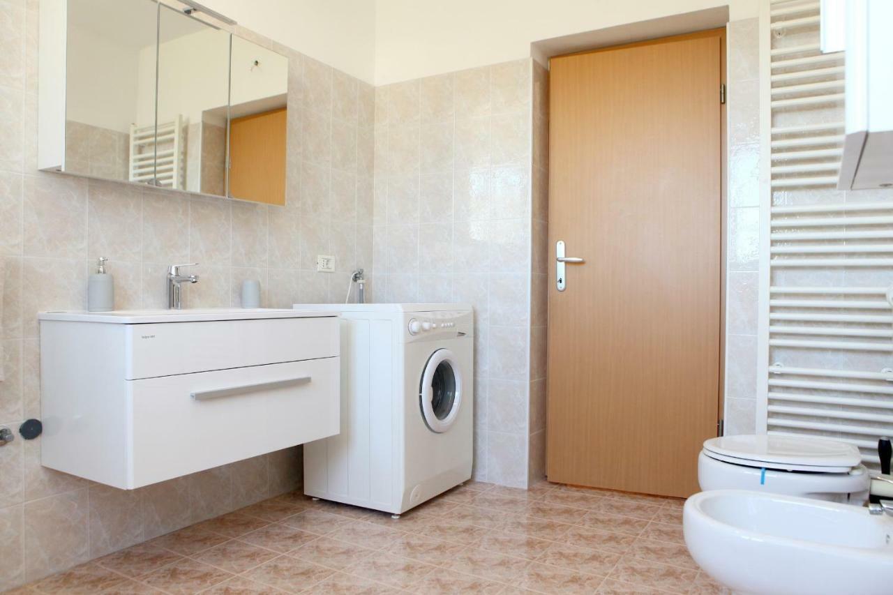 Peaceful Apartment Ankaran Sp Екстериор снимка